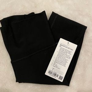 Lululemon Mapped Out HR tight